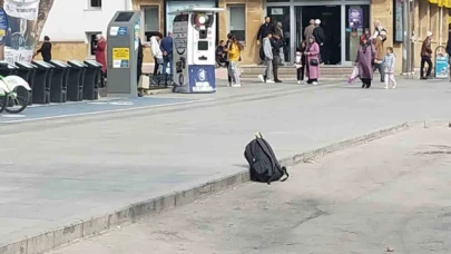 unutulan çanta polisi harekete geçirdi