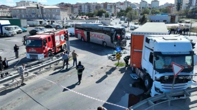 Yolcu otobüsü tırla çarpıştı: 3 yaralı