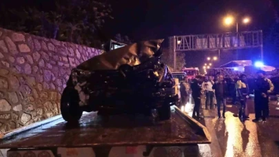 18 araçlık zincirleme kazada 4 kişi yaralandı, 7 kilometre kuyruk oluştu