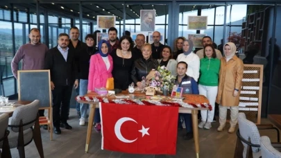 30 yıl sonra buluştular