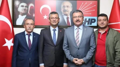 CHP Genel Başkanlığına Özgür Özel Seçildi