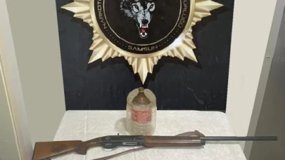 Evinde uyuşturucu ve silah ele geçen şahsa gözaltı