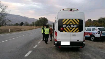 Jandarmadan Okul Servis Aracı Denetimi