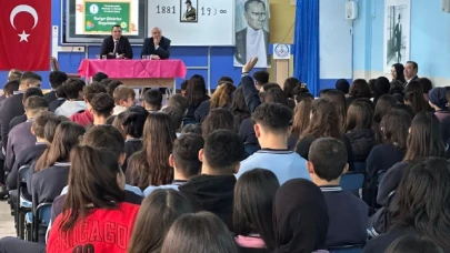 Kaymakam Büyükkaymakcı, Öğrencilerle Kariyer Günlerinde Buluştu