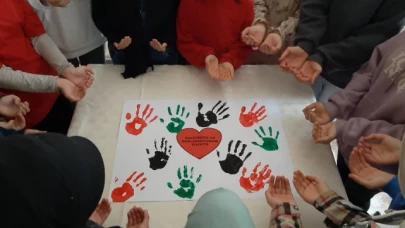 Kur'an Kursu Öğrencilerinden Anlamlı Buluşma
