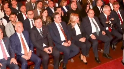 Milletvekili İpek’e Avrasya Hizmet Ödülü