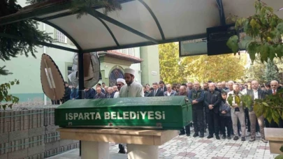 Odasında ölü bulunan müdür yardımcısı toprağa verildi