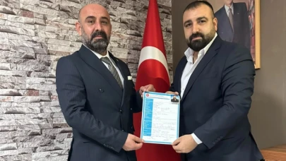 Akçay, aday adaylığını açıkladı