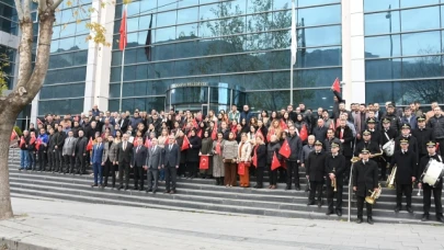 Amasya Belediyesi’nden şehitlere saygı