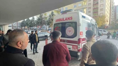 Çıkan bıçaklı kavgada 1 kişi ağır yaralandı