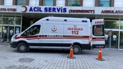 Elektrikli testereye elini kaptıran işçinin parmağı koptu