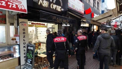Esnaf iş yerinde ölü bulundu, bıraktığı nota "Sakın yukarı çıkma" yazdı