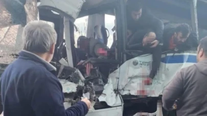 Feci kaza: 5'i ağır 17 yaralı