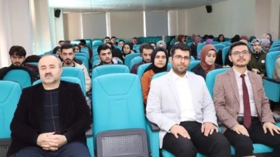Gençlerle Kudüs Konulu Konferans Düzenlendi