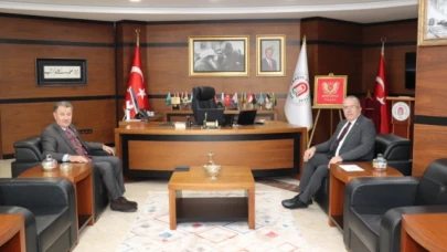 Gül’den Rektör Turabi’ye Ziyaret