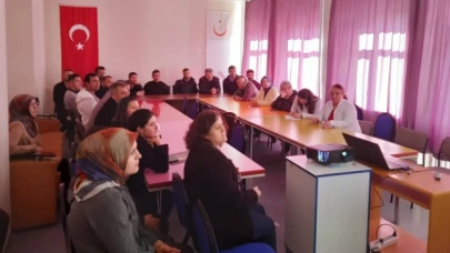 Gümüşhacıköy Devlet Hastanesinde İlk Yardım Eğitimi