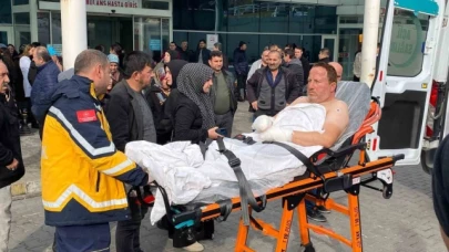 İki ev alevlere teslim oldu: 1 yaralı