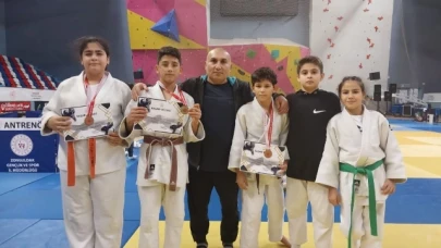 Judo turnuvasından derecelerle döndüler