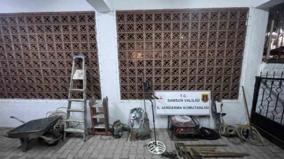 Kaçak kazı yapan 8 kişiye jandarmadan suçüstü