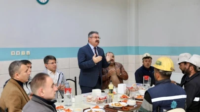 Kargı Maden İşçileriyle Aynı Sofrayı Paylaştı