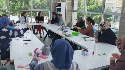 Kaymakam Kartal Kadın Kursiyerlerle Bir Araya Geldi