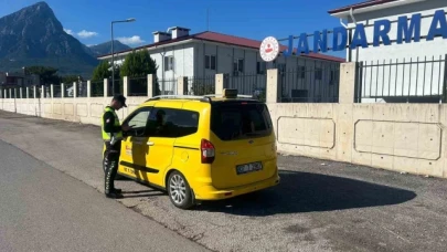 Kurallara uymayan ticari taksi sürücülerine ceza yağdı