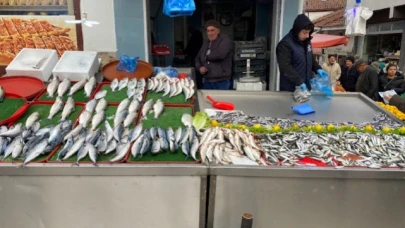 Merzifon’da balık tezgahları boş