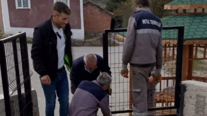 Meslek Lisesi Öğrencileri Hayata Dokunuyor
