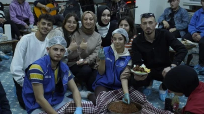 Öğrenciler sıra gecesinde eğlendi
