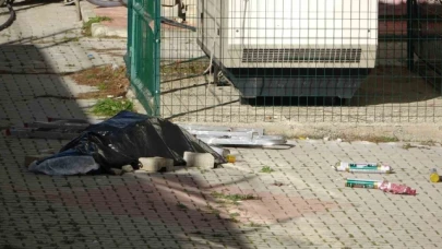 Okulun çatısını onarmak için çıktığı yerden düşen işçi hayatını kaybetti