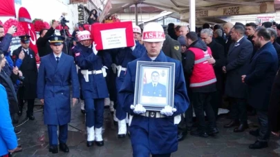 Pençe-Kilit Harekatı şehidi Piyade Uzman Çavuş Ahmet Arslan, son yolculuğuna uğurlandı
