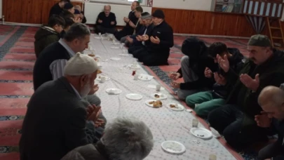 Sabah Namazı Buluşmaları Devam Ediyor