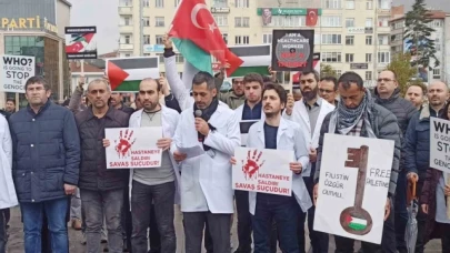 Sağlık çalışanlarından Filistin için "sessiz yürüyüş"
