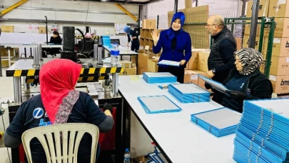 Şenel, Zen Tek Fabrikası Çalışanları İle Bir Araya Geldi