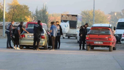 Toplam 9 yıl 10 ay hapis cezası olan 3 kişi yakalandı