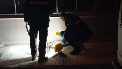 Tüfekle dernek kapısına dayanan şahıs polis ekipleri tarafından yakalandı