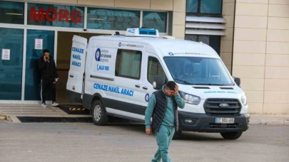 3 çocuğunun annesini 17 bıçak darbesiyle hayattan koparan koca tutuklandı