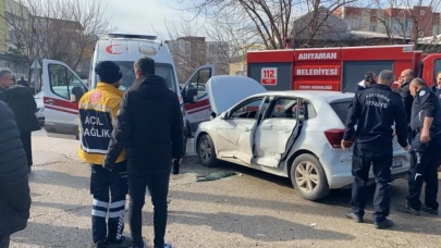 Ambulans ile otomobil çarpıştı: 2 yaralı