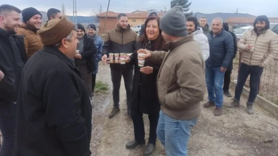 Başkan Özyol, Pazarcı Esnafına Çorba İkram Etti