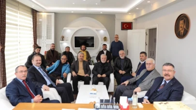 CHP'den AK Parti'ye iade-i ziyaret