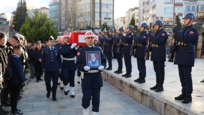 Gazimiz son yolculuğuna uğurlandı