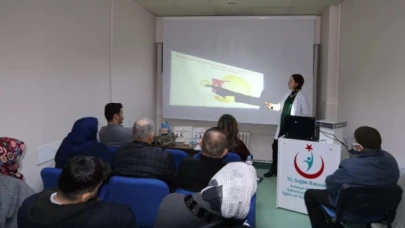 Hasta ve Yakınlarına Diyabet Eğitimi Verildi