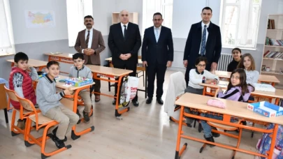 Kaymakam Büyükkaymakcı, Öğrencilerle Bir Araya Geldi