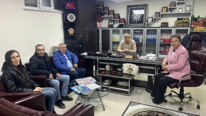 ‘Koltuk sevdasına değil, hizmet için adayım’