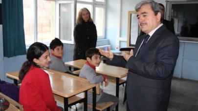 Müdür Türkmen Öğrencilerle Bir Araya Geldi