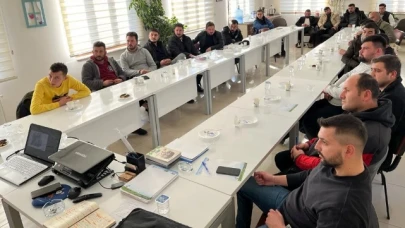 Tarım Makineleri Operatörlüğü Eğitimi Devam Ediyor