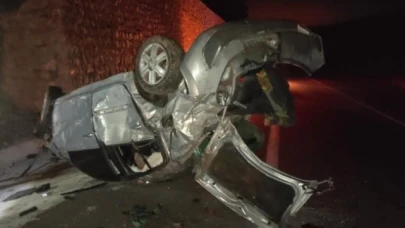 Trafik kazası: 1 kişi öldü, 2 kişi yaralandı