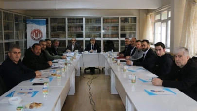 Türkmen, Okul Danışma Kurulu Toplantısına Başkanlık Etti