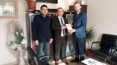 Umre Ödüllü Yarışma Okullara Tanıtıldı