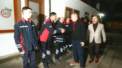 Vali Doruk yeni yılı vatandaşlarla karşıladı
